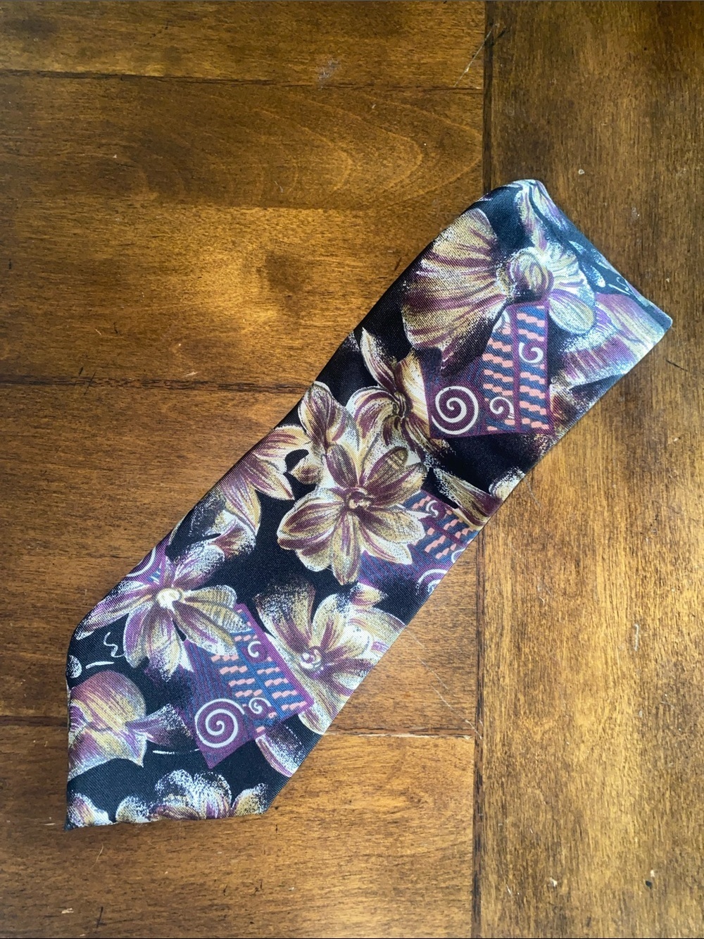 Oscar de la Renta 100% silk Black Tie with Gold and Purple Floral Motif